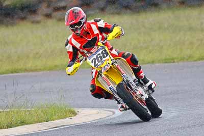 268;25-September-2010;Australia;Dave-Roughley;Morgan-Park-Raceway;QLD;Queensland;Suzuki-RMZ;Warwick;auto;motorbike;motorsport;racing;super-telephoto
