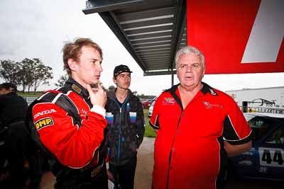 26-September-2010;Ashley-Miller;Australia;Dark-Horse-Racing;Errol-Davidson;Morgan-Park-Raceway;QLD;Queensland;Warwick;auto;motorsport;portrait;racing;wide-angle