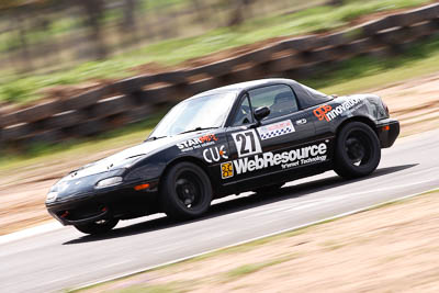 27;26-September-2010;Australia;Mazda-MX‒5;Mazda-MX5;Mazda-Miata;Morgan-Park-Raceway;QLD;Queensland;Stuart-Mullins;Warwick;auto;motorsport;racing;super-telephoto