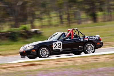 23;26-September-2010;Australia;Ben-Cook;Mazda-MX‒5;Mazda-MX5;Mazda-Miata;Mike-Calcutt;Morgan-Park-Raceway;QLD;Queensland;Warwick;auto;motorsport;racing;super-telephoto