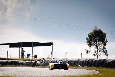 28;26-September-2010;Australia;Barry-Singleton;Morgan-Park-Raceway;QLD;Queensland;Swift-DB2;Warwick;auto;motorsport;racing;super-telephoto