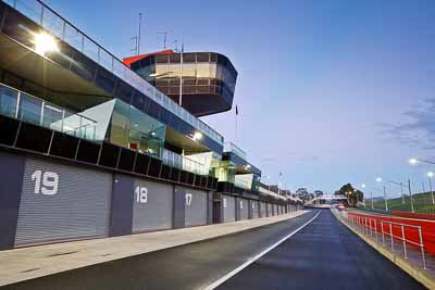 22-April-2011;Australia;Bathurst;Bathurst-Motor-Festival;Mt-Panorama;NSW;New-South-Wales;atmosphere;auto;building;morning;motorsport;pitlane;racing;scenery;sky;wide-angle