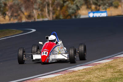 14;14;22-April-2011;Australia;Bathurst;Bathurst-Motor-Festival;Formula-Ford;Mt-Panorama;NSW;New-South-Wales;Open-Wheeler;Spirit-WL11;Steven-Charman;auto;motorsport;racing;super-telephoto