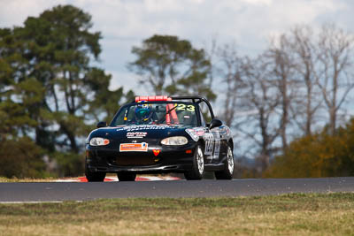 123;22-April-2011;Andrew-Thomas;Australia;Bathurst;Bathurst-Motor-Festival;Mazda-MX‒5;Mazda-MX5;Mazda-Miata;Mike-Calcutt;Mt-Panorama;NSW;New-South-Wales;Production-Sports-Cars;auto;motorsport;racing