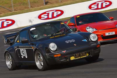 930;22-April-2011;930;Australia;Bathurst;Bathurst-Motor-Festival;David-Felstead;Mt-Panorama;NSW;New-South-Wales;Porsche-930;Porsche-Club-NSW;auto;motorsport;racing