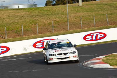 14;14;22-April-2011;Australia;Bathurst;Bathurst-Motor-Festival;Holden-Commodore-VT;Mt-Panorama;NSW;New-South-Wales;Saloon-Cars;Simon-Tabinor;auto;motorsport;racing