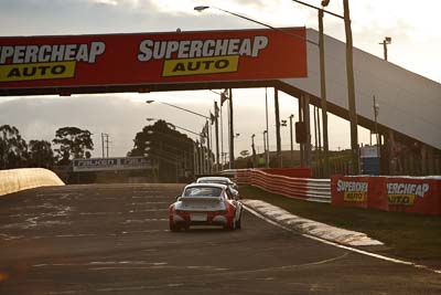 7;22-April-2011;7;Australia;Bathurst;Bathurst-Motor-Festival;Cary-Morsink;Mt-Panorama;NSW;New-South-Wales;Porsche-911;Production-Sports-Cars;auto;motorsport;racing;telephoto