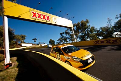 42;2010-Renault-Clio;23-April-2011;Australia;Bathurst;Bathurst-Motor-Festival;Les-Smith;Mt-Panorama;NSW;NSW-Road-Racing-Club;New-South-Wales;Regularity;auto;motorsport;racing;sky;wide-angle