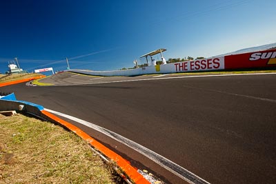 23-April-2011;Australia;Bathurst;Bathurst-Motor-Festival;Mt-Panorama;NSW;New-South-Wales;The-Esses;atmosphere;auto;circuit;fence;motorsport;racing;scenery;sky;wide-angle