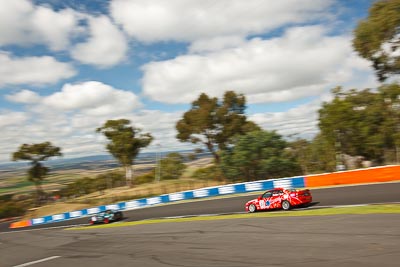 33;23-April-2011;33;Australia;Bathurst;Bathurst-Motor-Festival;Holden-Commodore-VT;Martin-Deckert;Mt-Panorama;NSW;New-South-Wales;Saloon-Cars;auto;clouds;motorsport;racing;sky;wide-angle