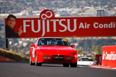 210;210;23-April-2011;Australia;Bathurst;Bathurst-Motor-Festival;Eric-van-Dyk;Mt-Panorama;NSW;New-South-Wales;Porsche-944-S2;Porsche-Club-NSW;auto;motorsport;racing