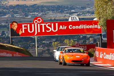 20;20;23-April-2011;Australia;Bathurst;Bathurst-Motor-Festival;Mazda-MX‒5;Mazda-MX5;Mazda-Miata;Mt-Panorama;NSW;New-South-Wales;Peter-Lacey;Production-Sports-Cars;Robin-Lacey;auto;motorsport;racing
