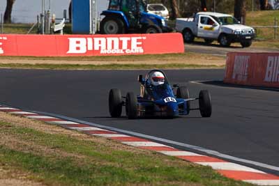 88;24-April-2011;88;Australia;Bathurst;Bathurst-Motor-Festival;Doug-Mately;Formula-Ford;Mt-Panorama;NSW;New-South-Wales;Open-Wheeler;Reynard-89;auto;motorsport;racing;super-telephoto