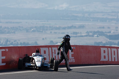 32;24-April-2011;Australia;Bathurst;Bathurst-Motor-Festival;Formula-Ford;Jon-Mills;Mt-Panorama;NSW;New-South-Wales;Open-Wheeler;Van-Diemen-RF04;accident;auto;crash;motorsport;racing;retirement;super-telephoto