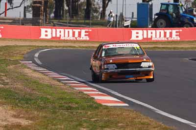 14;14;24-April-2011;Australia;Bathurst;Bathurst-Motor-Festival;Commodore-Cup;David-Ling;Holden-Commodore-VH;Mt-Panorama;NSW;New-South-Wales;Steven-Ling;auto;motorsport;racing;super-telephoto