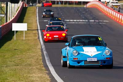 31;24-April-2011;31;Australia;Bathurst;Bathurst-Motor-Festival;David-Devries;Mt-Panorama;NSW;New-South-Wales;Porsche-911-RS;Porsche-Club-NSW;auto;motorsport;racing;super-telephoto