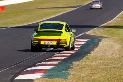 41;24-April-2011;Australia;Bathurst;Bathurst-Motor-Festival;Geoffrey-Morgan;Mt-Panorama;NSW;New-South-Wales;Porsche-911;Porsche-Club-NSW;auto;motorsport;racing;super-telephoto
