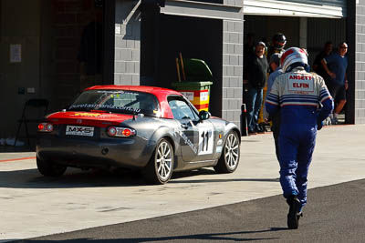 11;11;24-April-2011;Australia;Bathurst;Bathurst-Motor-Festival;Chris-Gough;Ken-James;Mazda-MX‒5;Mazda-MX5;Mazda-Miata;Mt-Panorama;NSW;New-South-Wales;Production-Sports-Cars;atmosphere;auto;motorsport;pitlane;racing