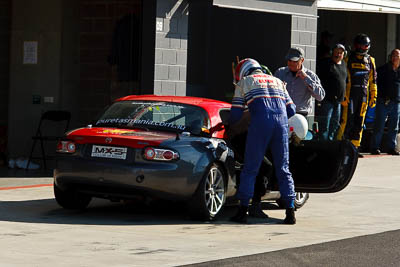 11;11;24-April-2011;Australia;Bathurst;Bathurst-Motor-Festival;Chris-Gough;Ken-James;Mazda-MX‒5;Mazda-MX5;Mazda-Miata;Mt-Panorama;NSW;New-South-Wales;Production-Sports-Cars;atmosphere;auto;motorsport;pitlane;racing