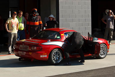 14;14;24-April-2011;Australia;Bathurst;Bathurst-Motor-Festival;Daniel-Deckers;Greg-Tasker;Mazda-MX‒5;Mazda-MX5;Mazda-Miata;Mt-Panorama;NSW;New-South-Wales;Production-Sports-Cars;atmosphere;auto;motorsport;pitlane;racing