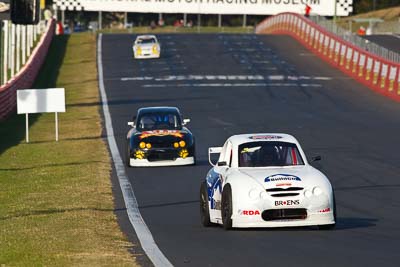 73;24-April-2011;73;Aussie-Racing-Cars;Australia;Bathurst;Bathurst-Motor-Festival;Mt-Panorama;NSW;New-South-Wales;Tom-Vucicevic;auto;motorsport;racing;super-telephoto