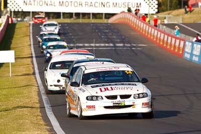 14;14;24-April-2011;Australia;Bathurst;Bathurst-Motor-Festival;Holden-Commodore-VT;Mt-Panorama;NSW;New-South-Wales;Saloon-Cars;Simon-Tabinor;auto;motorsport;racing;super-telephoto