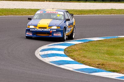 93;27-November-2011;93;Australia;Holden-Commodore-VS;Improved-Production;Island-Magic;Melbourne;PIARC;Phillip-Howe;Phillip-Island;VIC;Victoria;auto;motorsport;racing;super-telephoto