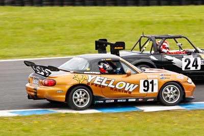 91;27-November-2011;Australia;David-Raddatz;Island-Magic;Mazda-MX‒5;Mazda-MX5;Mazda-Miata;Melbourne;PIARC;Phillip-Island;Production-Sports-Cars;Rob-Hay;VIC;Victoria;auto;motorsport;racing;super-telephoto