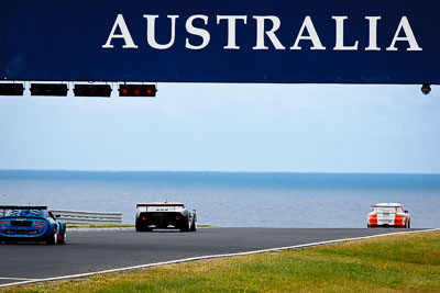 8;27-November-2011;8;Australia;Ford-GT40;Iain-Pretty;Island-Magic;Melbourne;PIARC;Phillip-Island;Production-Sports-Cars;VIC;Victoria;auto;motorsport;racing;sky;super-telephoto