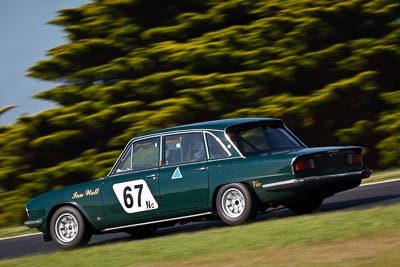 67;27-November-2011;67;Australia;Historic-Touring-Cars;Ian-Watt;Island-Magic;Melbourne;PIARC;Phillip-Island;Triumph-2500-PI-Mk-II;VIC;Victoria;auto;classic;motorsport;racing;super-telephoto;vintage