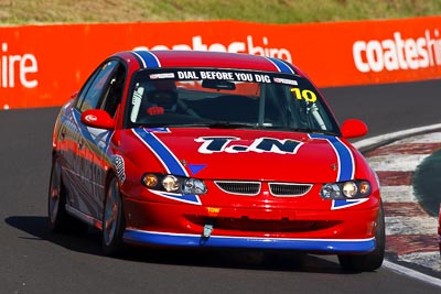 10;10;24-February-2012;Australia;Bathurst;Bathurst-12-Hour;Holden-Commodore-VT;Mt-Panorama;NSW;New-South-Wales;Saloon-Cars;Tony-James;auto;endurance;motorsport;racing;super-telephoto