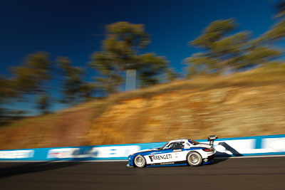 21;21;25-February-2012;Australia;Bathurst;Bathurst-12-Hour;Black-Falcon;Mercedes‒Benz-SLS-AMG-GT3;Mt-Panorama;NSW;New-South-Wales;Rob-Wilson;Sean-Patrick-Breslin;Sean-Paul-Breslin;Vimal-Mehta;auto;endurance;motion-blur;motorsport;racing;wide-angle