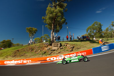 10;10;25-February-2012;Australia;Bathurst;Bathurst-12-Hour;Elwyn-0031;Formula-Ford;Geoff-Walters;Mt-Panorama;NSW;New-South-Wales;Open-Wheeler;auto;endurance;motorsport;racing;wide-angle