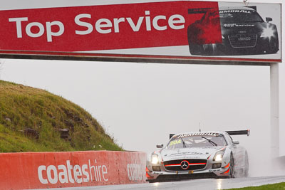 20;20;26-February-2012;Australia;Bathurst;Bathurst-12-Hour;Bret-Curtis;Erebus-Motorsport;Erebus-Racing;Jeroen-Bleekemolen;Mercedes‒Benz-SLS-AMG-GT3;Mt-Panorama;NSW;New-South-Wales;Peter-Hackett;Tim-Slade;auto;endurance;motorsport;racing;rain;super-telephoto;wet