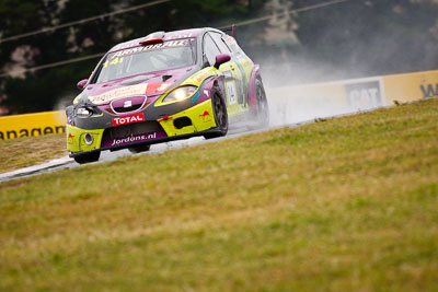 14;14;26-February-2012;Australia;Bathurst;Bathurst-12-Hour;Henk-Thijssen;Ivo-Breukers;Martin-Bailey;Mt-Panorama;NSW;New-South-Wales;Red-Camel-Jordans;Seat-Leon-20-TDI;auto;endurance;motorsport;racing;rain;super-telephoto;wet