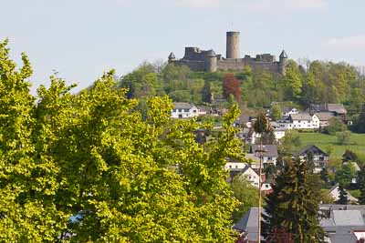 17-May-2012;24-Hour;Deutschland;Germany;Green-Hell;Grüne-Hölle;Nuerburg;Nuerburgring;Nurburg;Nurburgring;Nürburg;Nürburgring;Rhineland‒Palatinate;atmosphere;auto;endurance;landscape;motorsport;racing;scenery;telephoto;town;trees