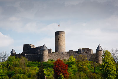 17-May-2012;24-Hour;Deutschland;Germany;Green-Hell;Grüne-Hölle;Nuerburg;Nuerburgring;Nurburg;Nurburgring;Nürburg;Nürburgring;Rhineland‒Palatinate;atmosphere;auto;castle;endurance;landscape;motorsport;racing;scenery;telephoto;trees