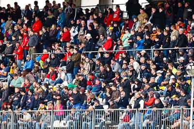 19-May-2012;24-Hour;Deutschland;Germany;Green-Hell;Grüne-Hölle;Nuerburg;Nuerburgring;Nurburg;Nurburgring;Nürburg;Nürburgring;Rhineland‒Palatinate;atmosphere;auto;crowd;endurance;motorsport;racing;super-telephoto