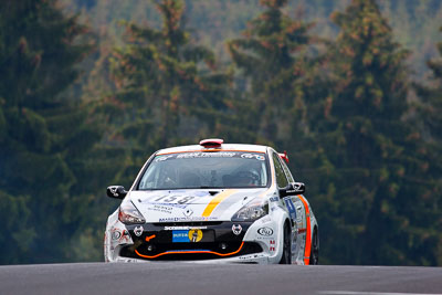 158;19-May-2012;24-Hour;Deutschland;Germany;Green-Hell;Grüne-Hölle;Mark-Donaldson;Max-Girardo;Nuerburg;Nuerburgring;Nurburg;Nurburgring;Nürburg;Nürburgring;Renault-Clio;Rhineland‒Palatinate;Xavier-Lamadrid;auto;endurance;motorsport;racing;super-telephoto