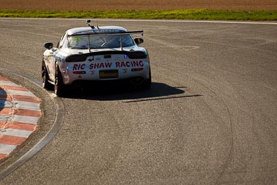 35;35;8-February-2013;Andrew-Bollom;Australia;Bathurst;Bathurst-12-Hour;Grand-Tourer;James-Parish;Mazda-RX‒7;Mazda-RX7;McPhillamy-Park;Mt-Panorama;NSW;New-South-Wales;Ric-Shaw;Ric-Shaw-Racing;Stephen-Borness;auto;endurance;motorsport;racing;super-telephoto