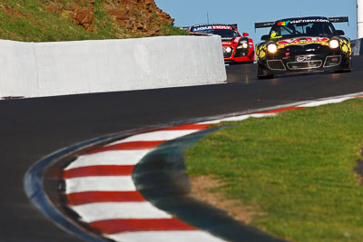 5;5;8-February-2013;Australia;Bathurst;Bathurst-12-Hour;Grand-Tourer;Klark-Quinn;Mt-Panorama;NSW;New-South-Wales;Porsche-911-GT3-R-997;Shane-Van-Gisbergen;The-Esses;Tony-Quinn;VIP-Petfoods;auto;endurance;motorsport;racing;super-telephoto