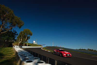 54;54;8-February-2013;Adam-Beechey;Australia;Bathurst;Bathurst-12-Hour;Donut-King;Grand-Tourer;Mt-Panorama;NSW;New-South-Wales;Nissan-GT‒R;Peter-Leemhuis;The-Esses;Tony-Alford;auto;endurance;motorsport;racing;sky;wide-angle