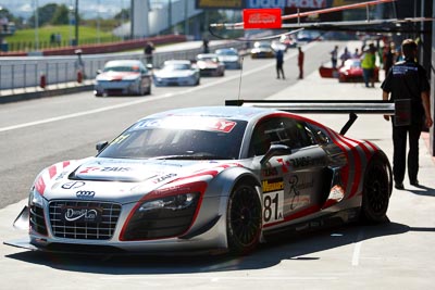 81;8-February-2013;81;Audi-R8-LMS-Ultra;Australia;Bathurst;Bathurst-12-Hour;Christian-Zügel;Dragonspeed;Elton-Julian;Eric-Lux;Grand-Tourer;Mt-Panorama;NSW;New-South-Wales;atmosphere;auto;endurance;motorsport;paddock;pitlane;racing;telephoto