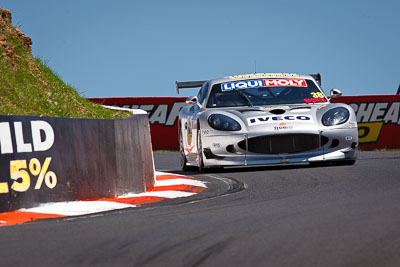 38;38;8-February-2013;Australia;Bathurst;Bathurst-12-Hour;Ginetta-G50-G4;Grand-Tourer;Mark-Griffiths;Mt-Panorama;NSW;New-South-Wales;The-Esses;auto;endurance;motorsport;racing;super-telephoto