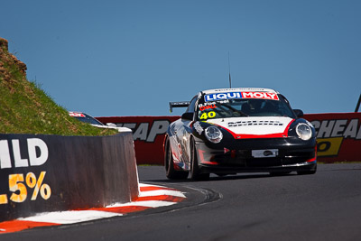 40;40;8-February-2013;Australia;Bathurst;Bathurst-12-Hour;Ben-Foessel;Grand-Tourer;Motor-School;Mt-Panorama;NSW;New-South-Wales;Porsche-911-GT3-Cup-996;The-Esses;auto;endurance;motorsport;racing;super-telephoto