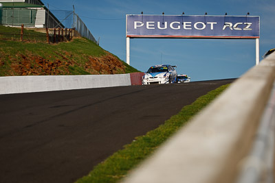 44;44;9-February-2013;Aaron-Tebb;Adam-Wallis;Australia;Bathurst;Bathurst-12-Hour;Grand-Tourer;Holden-Commodore-VY;Mal-Rose;Mal-Rose-Racing;Mt-Panorama;NSW;New-South-Wales;auto;endurance;motorsport;racing;telephoto