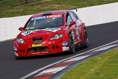 70;70;9-February-2013;Aaron-Harris;Australia;Bathurst;Bathurst-12-Hour;Grand-Tourer;Kevin-Gallichan;Michael-Driver;Motorsport-Services;Mt-Panorama;NSW;New-South-Wales;Sam-Fillmore;Seat-Leon-Supercopa;The-Esses;auto;endurance;motorsport;racing;super-telephoto