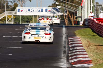 8;10-February-2013;8;Australia;Bathurst;Bathurst-12-Hour;Grand-Tourer;Kurt-Dujardyn;Level-Racing;Mt-Panorama;Murrays-Corner;NSW;New-South-Wales;Olivier-Muytjens;Philippe-Broodcooren;Philippe-Richard;Porsche-911-GT3-Cup-997;auto;endurance;motorsport;racing;super-telephoto