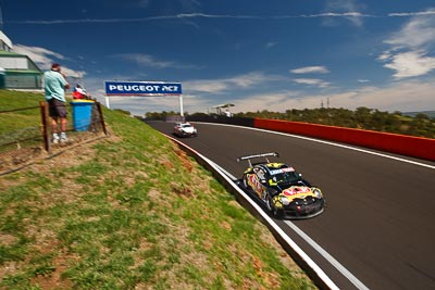 5;10-February-2013;5;Australia;Bathurst;Bathurst-12-Hour;Grand-Tourer;Klark-Quinn;Mt-Panorama;NSW;New-South-Wales;Porsche-911-GT3-R-997;Shane-Van-Gisbergen;The-Esses;Tony-Quinn;VIP-Petfoods;auto;clouds;endurance;motorsport;racing;sky;wide-angle