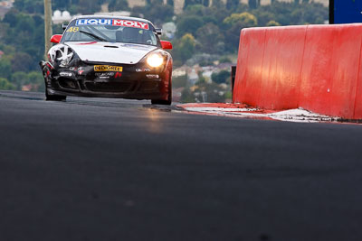 4;10-February-2013;4;Australia;Bathurst;Bathurst-12-Hour;Daniel-Gaunt;Grand-Tourer;Grove-Group;Max-Twigg;Mt-Panorama;NSW;New-South-Wales;Porsche-911-GT3-Cup-997;Reid-Park;Stephen-Grove;auto;endurance;motorsport;racing;super-telephoto